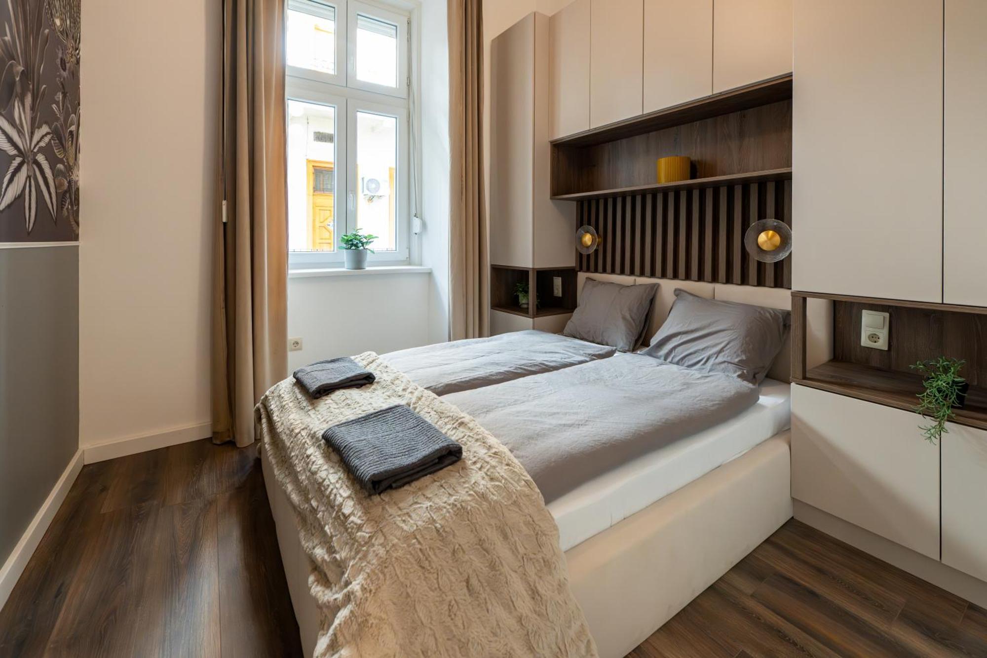 D52 Luxury Suite بودابست المظهر الخارجي الصورة