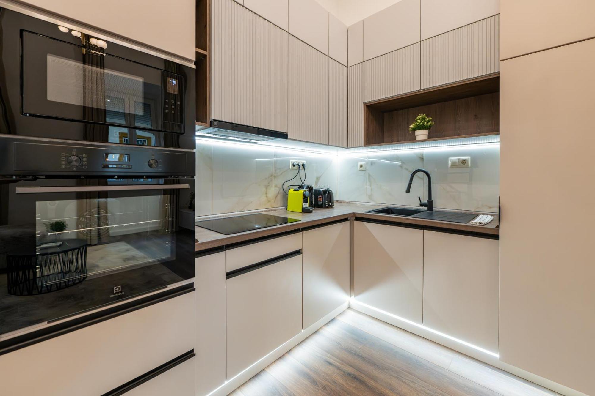 D52 Luxury Suite بودابست المظهر الخارجي الصورة