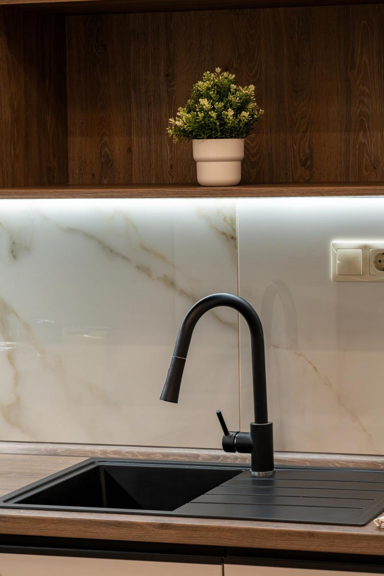 D52 Luxury Suite بودابست المظهر الخارجي الصورة